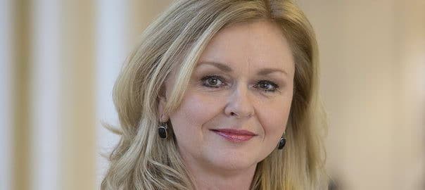 Sandra Lukins