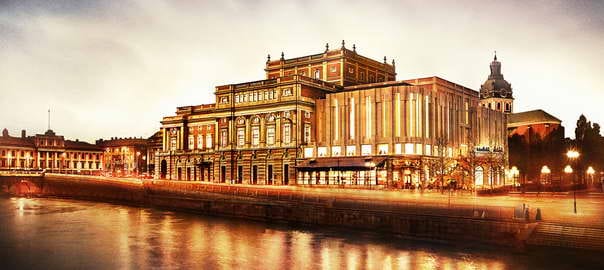 Ny opera